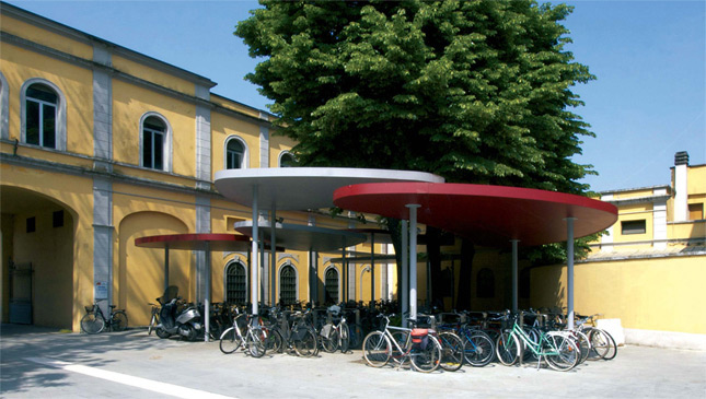 FOGLIA | bike shelter | 2010